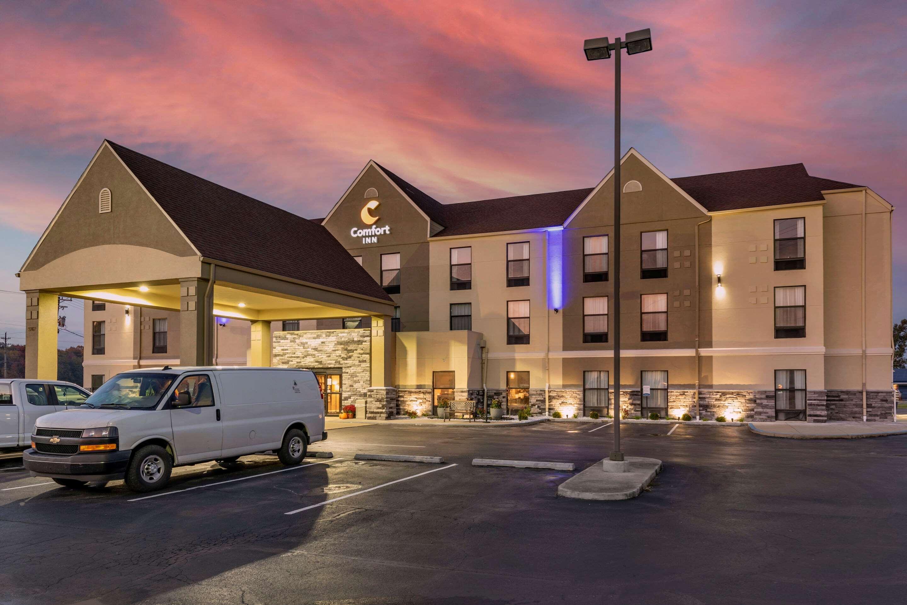 Comfort Inn Madison Bagian luar foto